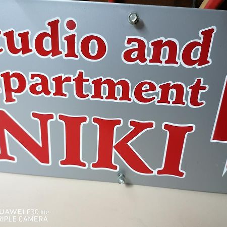 Bungalows Niki أخارافي المظهر الخارجي الصورة