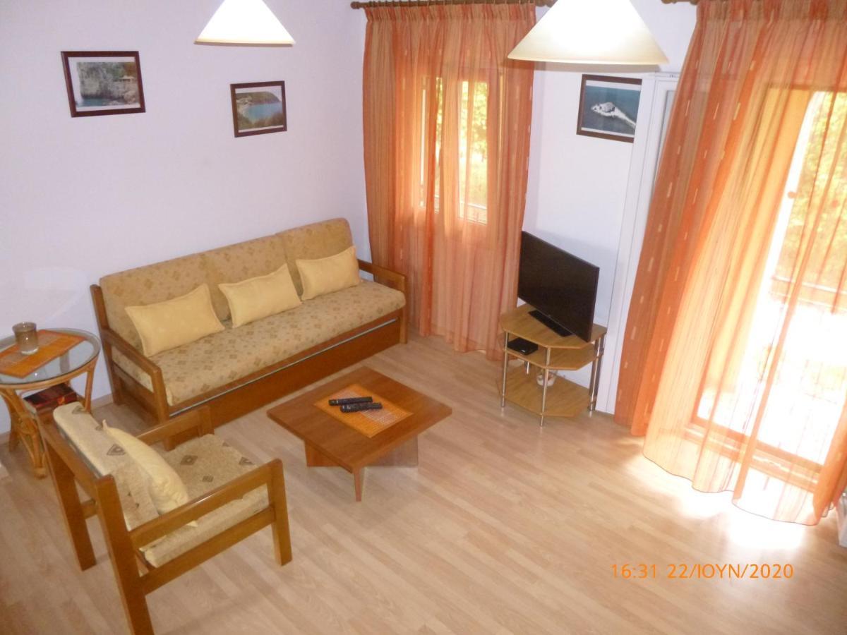 Bungalows Niki أخارافي المظهر الخارجي الصورة